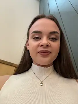 KristiRich webcam