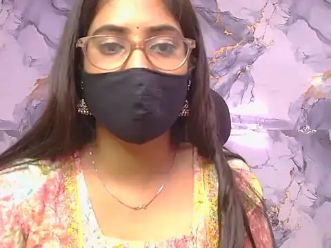 Aayesha-queen webcam