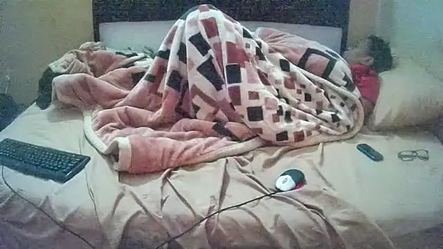 JoycyQueen webcam