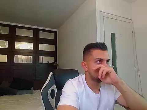 BryceReign webcam