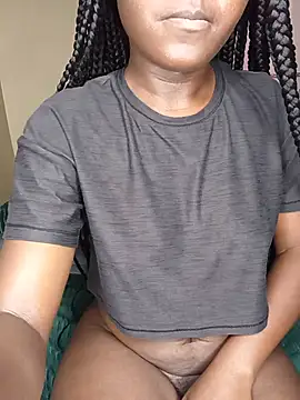 little_creamy webcam