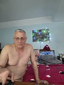 _lady_red_ webcam