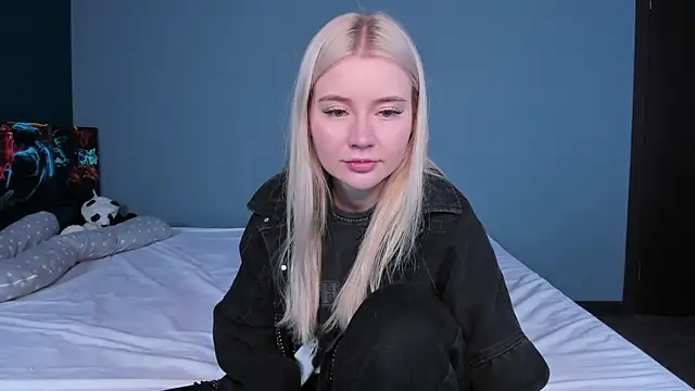 Lillie_Berry webcam