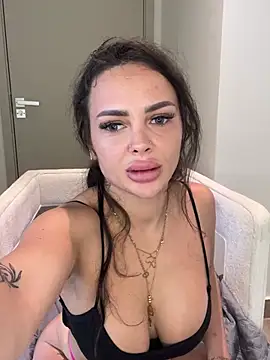 Hotsharwty webcam