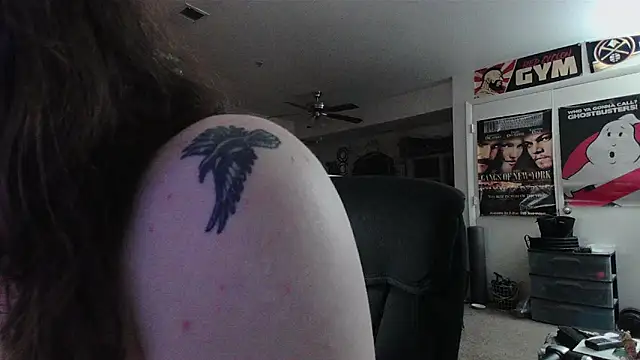 biggerisbetter12 webcam