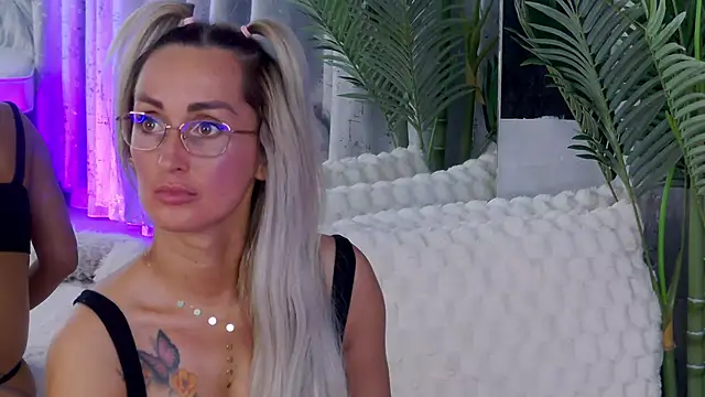 IsabelleEthan webcam