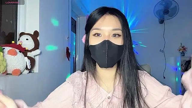Tieu-May webcam
