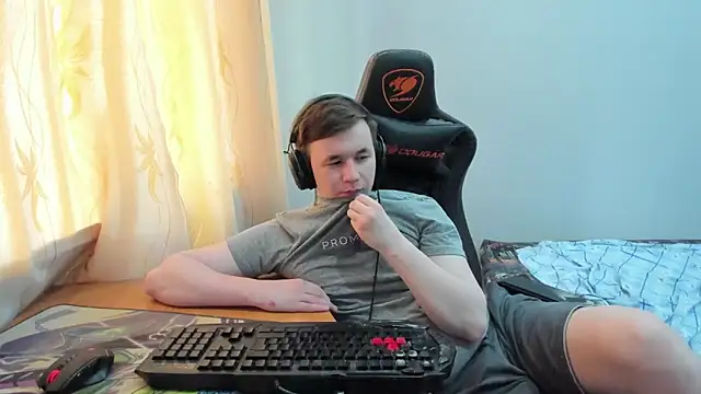 iliaskrislove webcam