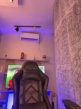 saracaball_'s room