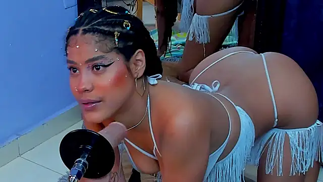 sharonbombo webcam