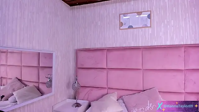 HannaTaylor webcam