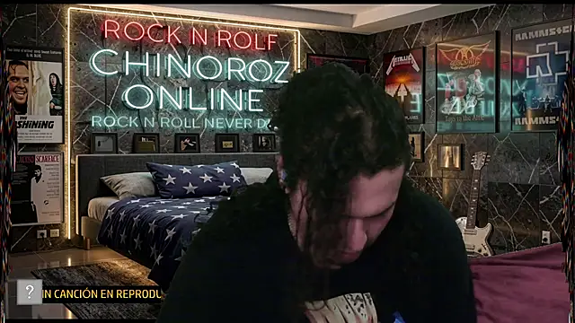 chino_roz webcam