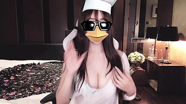 aurora_-77 (F young) - 晚上好