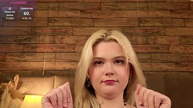 Ivy_Marlowe webcam