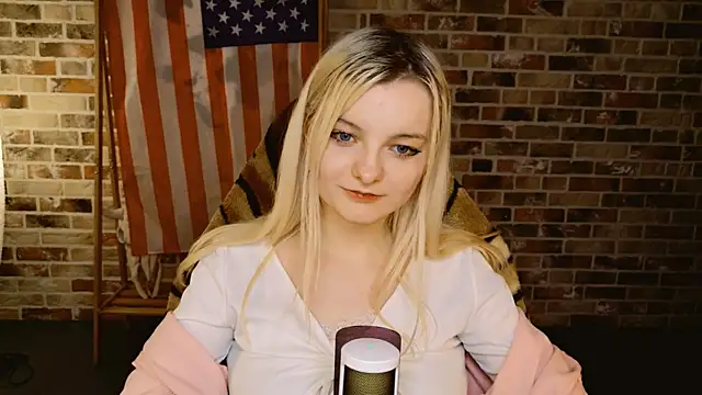 Angela_Bunny webcam