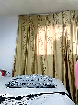 Foxybaby420 webcam