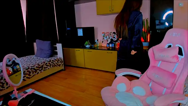ameli_moon webcam