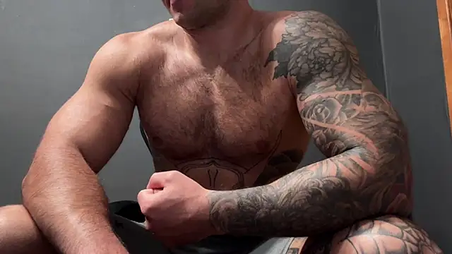Mr_YourGod webcam