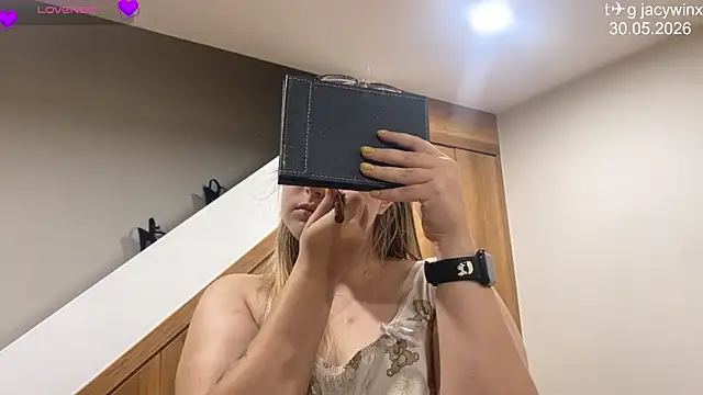 JacyWinslat webcam