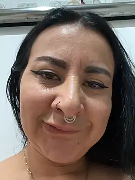 Abril_Luv webcam