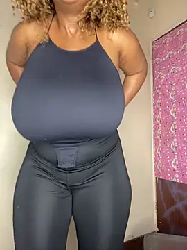 MayaPassion webcam
