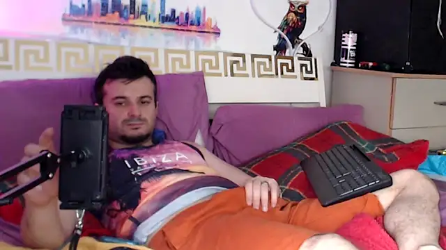 KingOfSinRO69 webcam