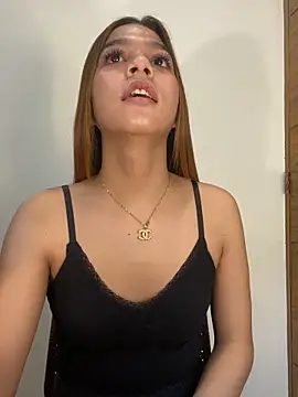 bigcock_sassy69's room