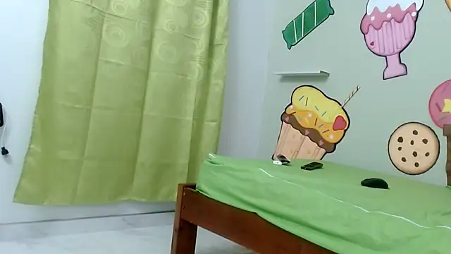 erikaskinny18 webcam
