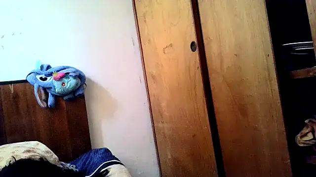 xblackstarX1 webcam