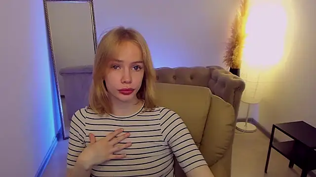 Poly_Sweet webcam