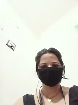 Karishma_bhabi3 webcam