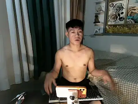 xshyboyx webcam
