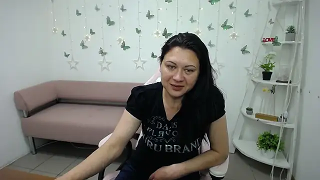 MorticiaAngel webcam