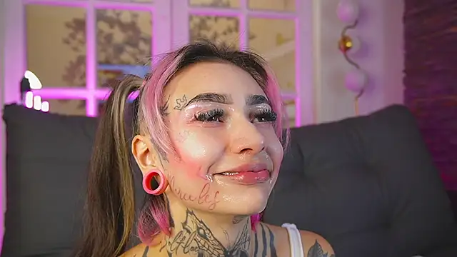 miss___angel webcam