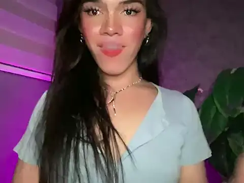 Queenn_xx webcam