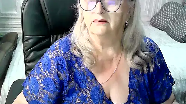 LolkaAlyss webcam