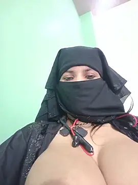 Aafreen_36 webcam