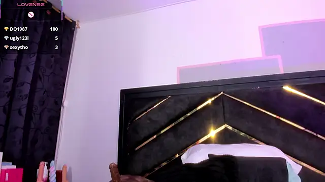 april_jones05 webcam