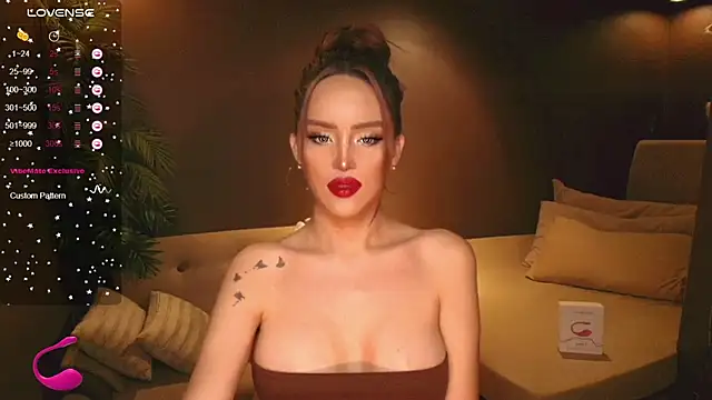 xxMADAMExx webcam
