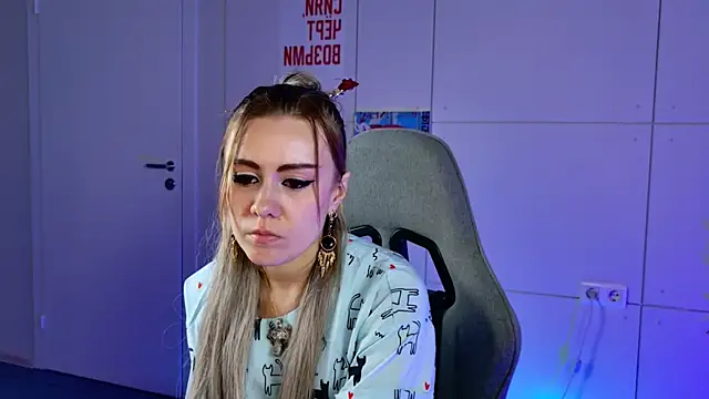 Kumiho_7777 webcam