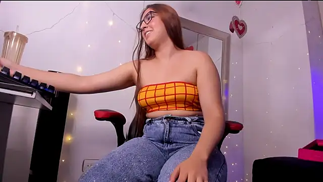 angel_hardy_dl webcam