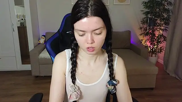 likeamoss - Likeamoss's free webcam - UK Sex Cams