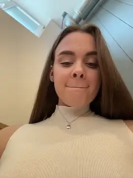 KristiRich webcam