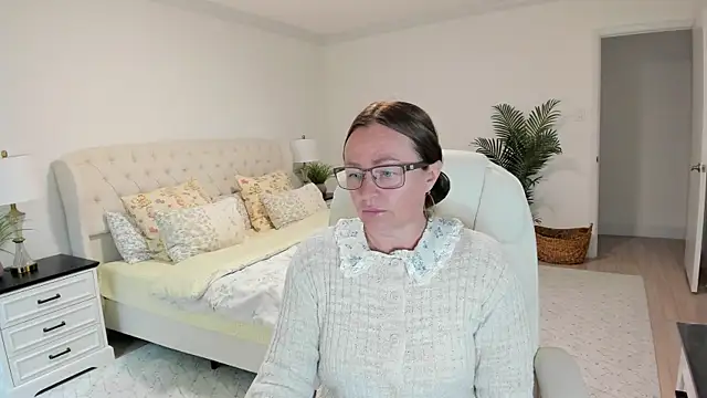 Vika73 webcam