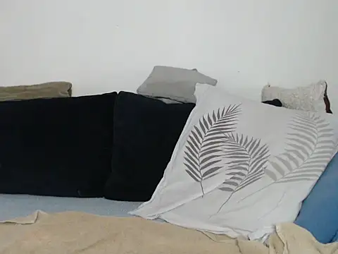 live cam room Naikah714