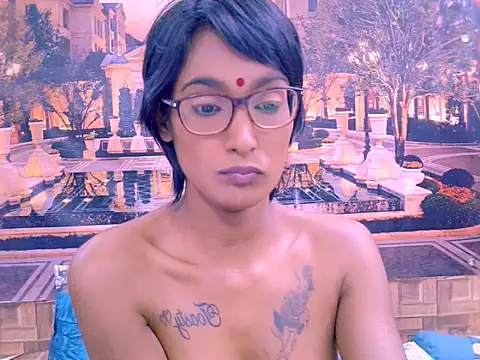IndianRebel4u2Luv webcam