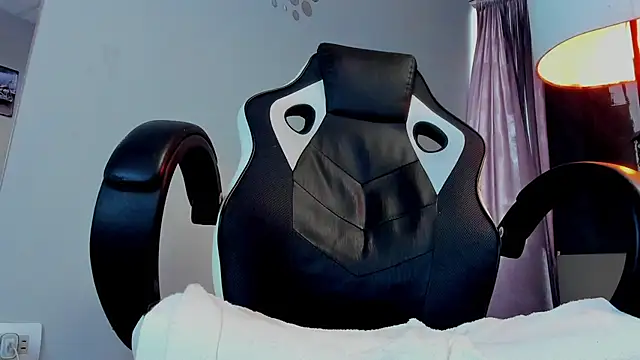 liam_scoot_ webcam