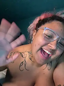 chilepinaaa webcam