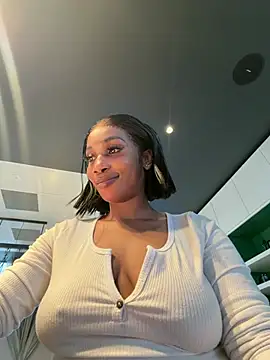 ___Nessa webcam