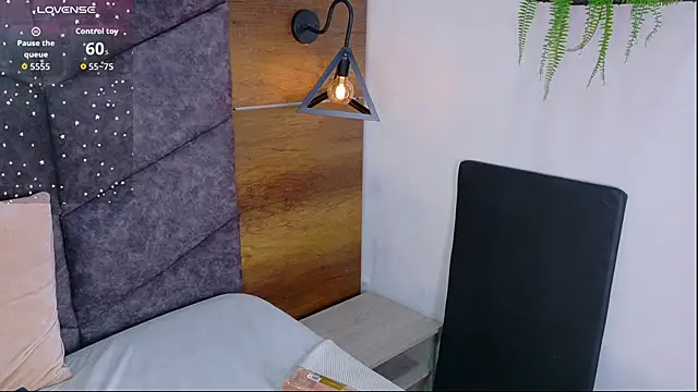 AnnieRouse__ webcam